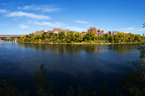Image of Mississippi River and University West Bank