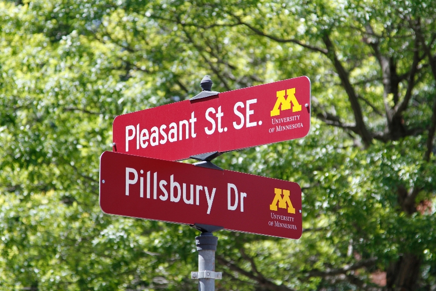 Intersection of the street signs for Pleasant St SE and Pillsbury Drive