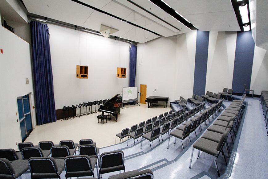 Ferguson Hall, Choir Room 90