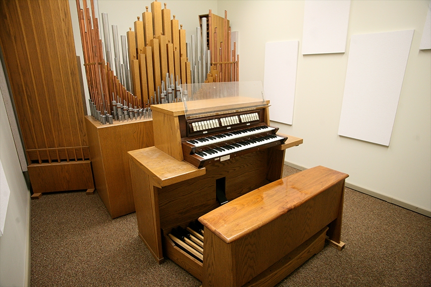 Organ Practice Room, Ferguson Hall