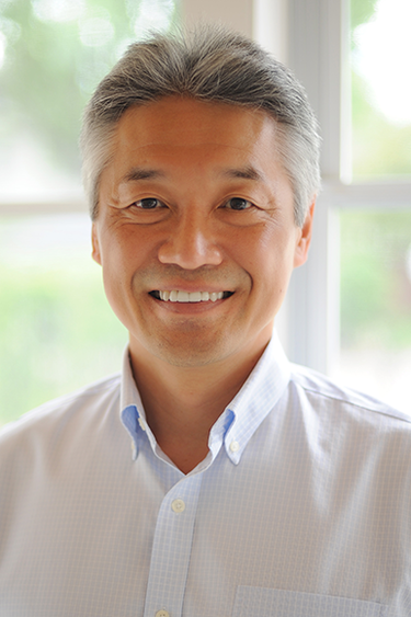 Headshot of Aki Ito