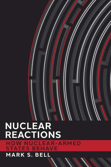 Book Cover of "Nuclear Rections"